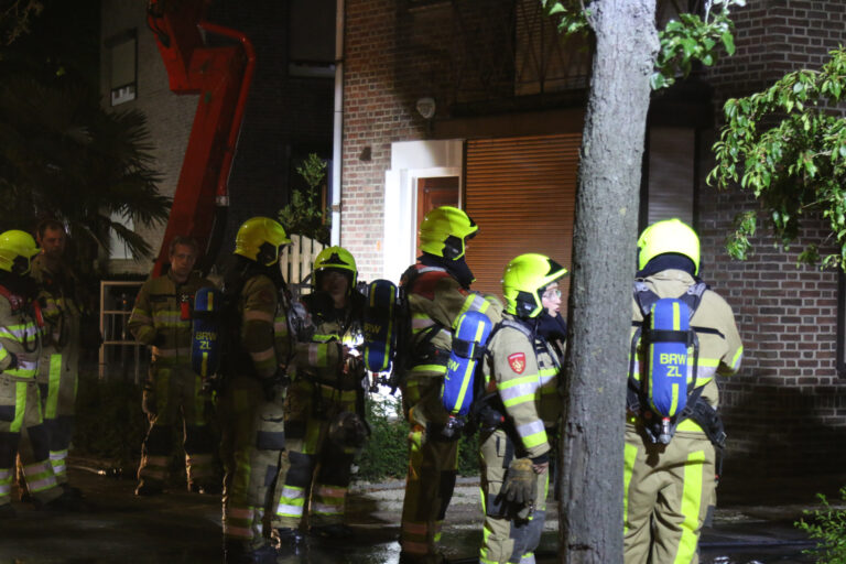 Flinke brand in woning De Katstraat Geleen