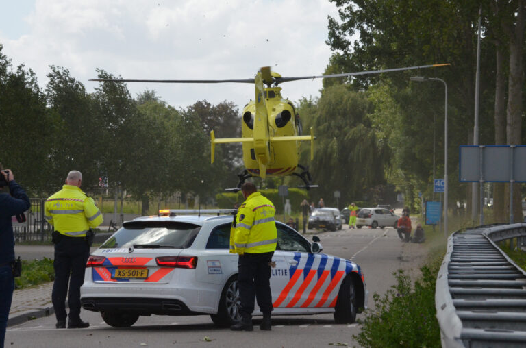 Jongetje 8 gewond na ongeval met brommer Leeuwenhoekweg Bergschenhoek