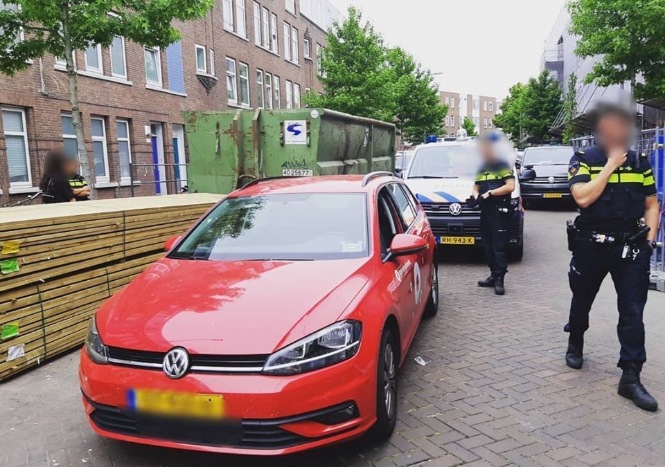 Minderjarige joyrider werkt zich in de nesten in Rotterdam