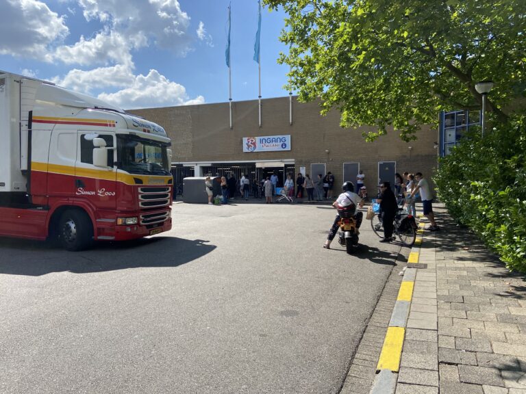 Automobilisten vast na brandalarm Winkelcentrum Picassopassage Capelle aan den IJssel