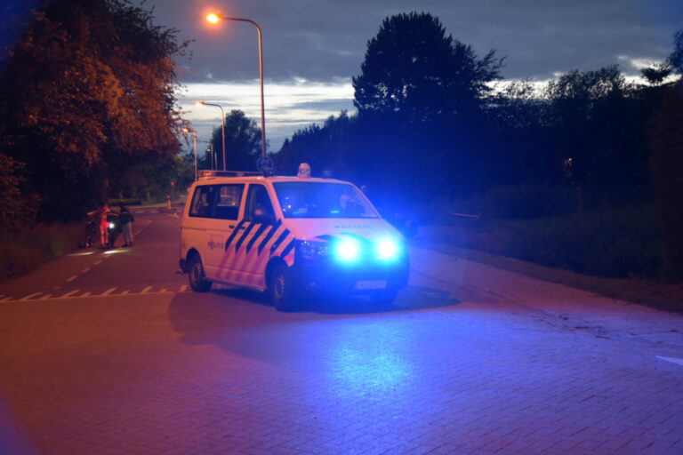 Fietser zwaargewond na val op Zwaardijk in Rhoon