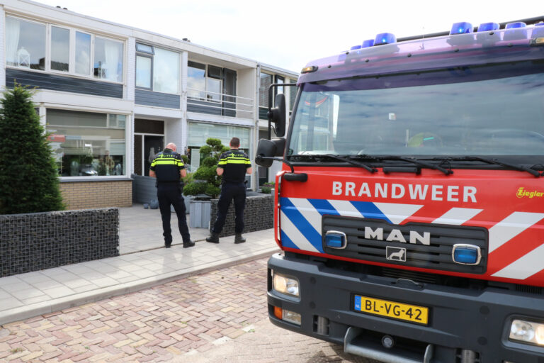 Woning ontruimd vanwege brand in keuken Meindert Hobbemastraat Capelle aan den IJssel