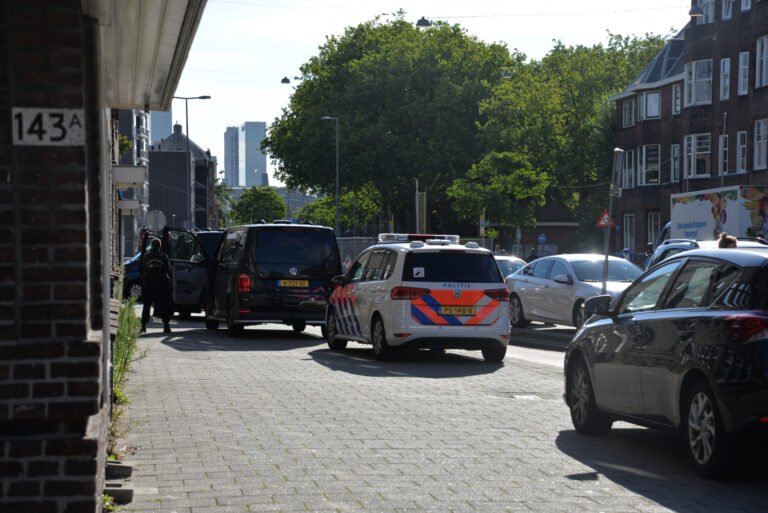 Politie doet invallen in meerdere woning in lopend drugsonderzoek Beukelsdijk – S115 Rotterdam