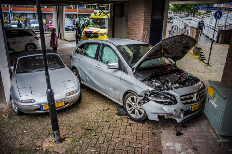 Forse schade na intrappen verkeerde pedaal in Zoetermeer