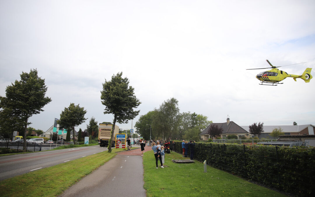 Zwaargewonde na vermeende instorting bij kwekerij aan Bredeweg in Moerkapelle