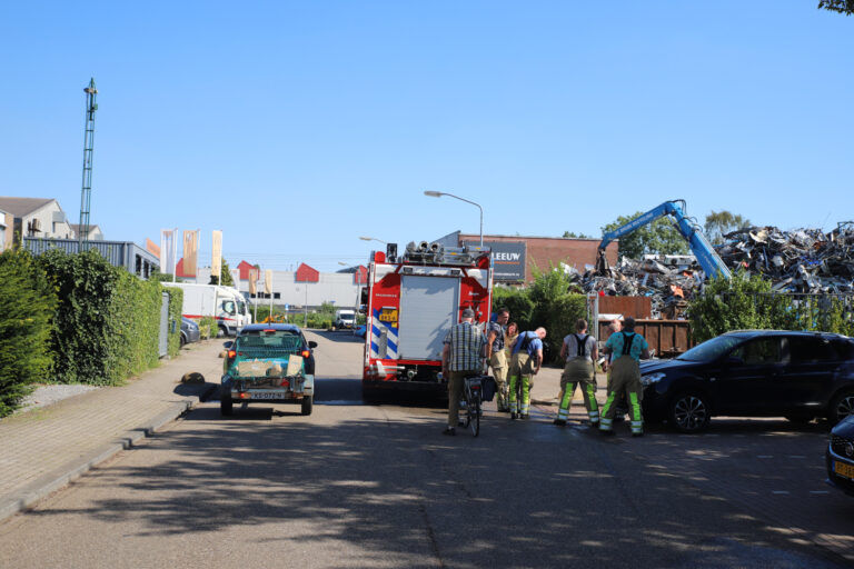 Brand bij schroothandel De Bruin Recycling Ampereweg Woerden