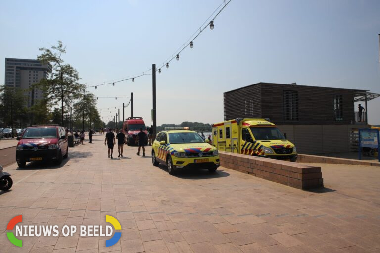 Kind ongedeerd terecht na vermissing strand Nesselande Siciliëboulevard Rotterdam