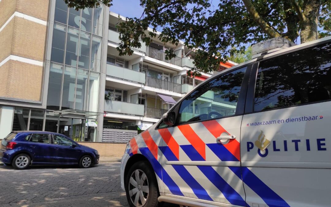 Politie lost waarschuwingsschoten bij aanhoudingen na woningoverval in Rotterdam-IJsselmonde