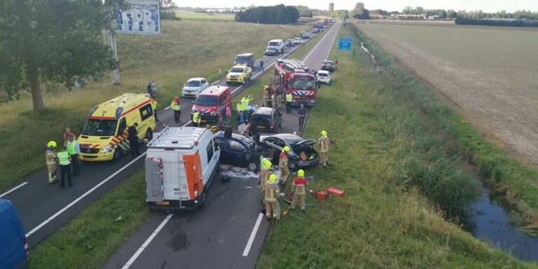 Tien gewonden bij ongeval op N57 bij Goedereede