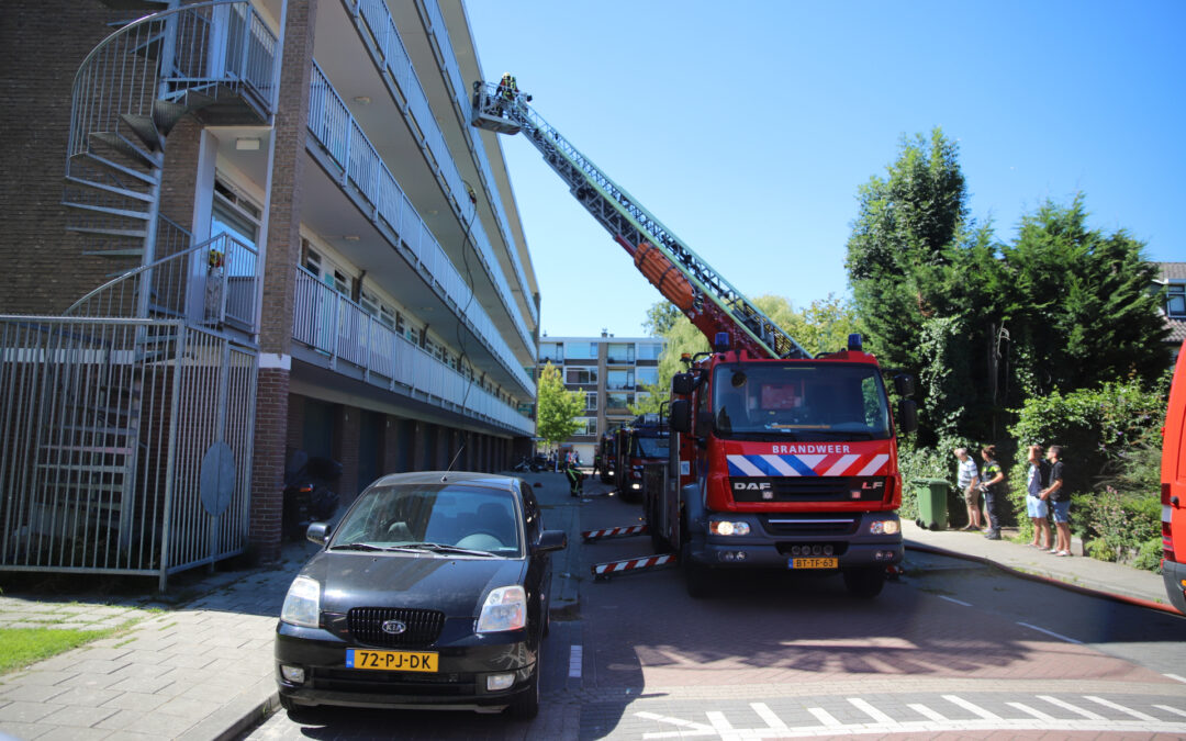 Brand op derde verdieping van flatgebouw Johannes Poststraat Gouda