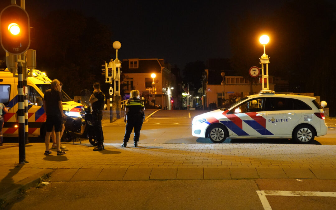Scooterrijder onderuit na uitwijkmanoeuvre Fluwelensingel Gouda
