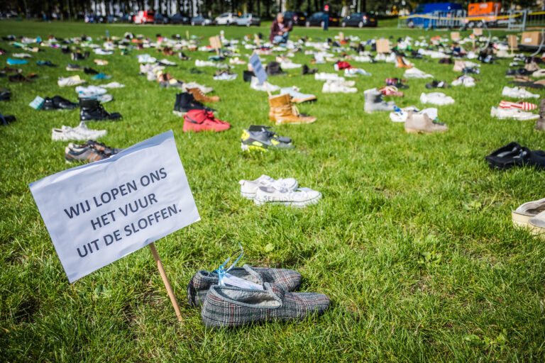 Symbolisch protest zorgpersoneel in Den Haag