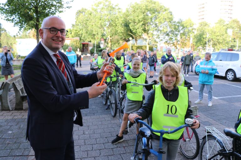 Krimpense schoolkinderen leggen verkeersexamen af