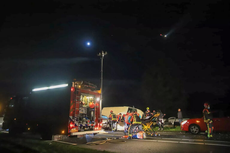 Dode na horrorcrash op N207 bij Gouderak