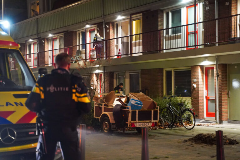 Woning beschoten in Beverwaard Brandaanstraat Rotterdam