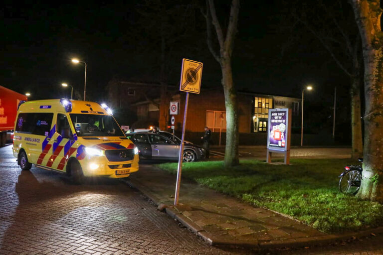 Kindje vast in spaken van fiets na ongeval Raadhuisplein Krimpen aan den IJssel