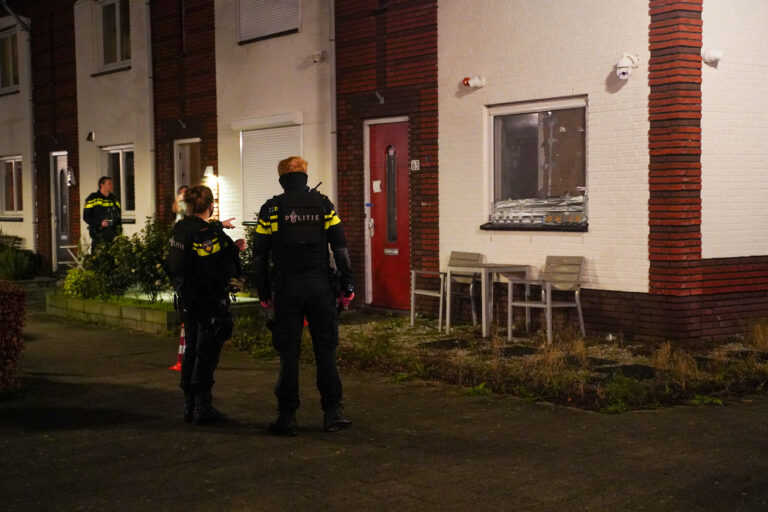 Explosie bij leegstaande woning Charactostraat Capelle aan den IJssel