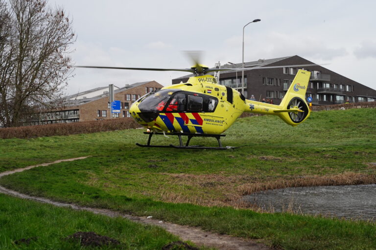 Traumahelikopter assisteert bij medische noodsituatie in Berkel en Rodenrijs