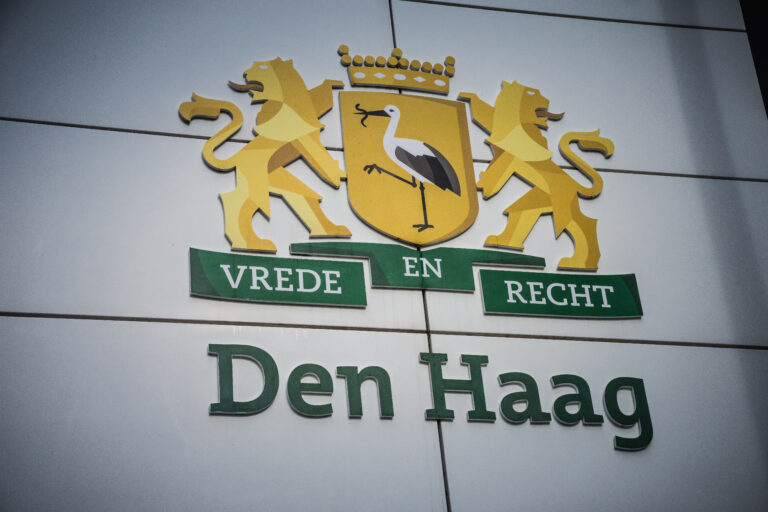 Gemeentemedewerkster Den Haag aangehouden voor diefstal van ruim zes ton