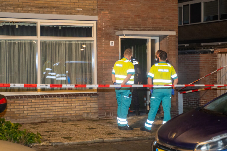 Twee aanhoudingen voor schietpartij Constantijn Huygensstraat Capelle aan den IJssel (video)