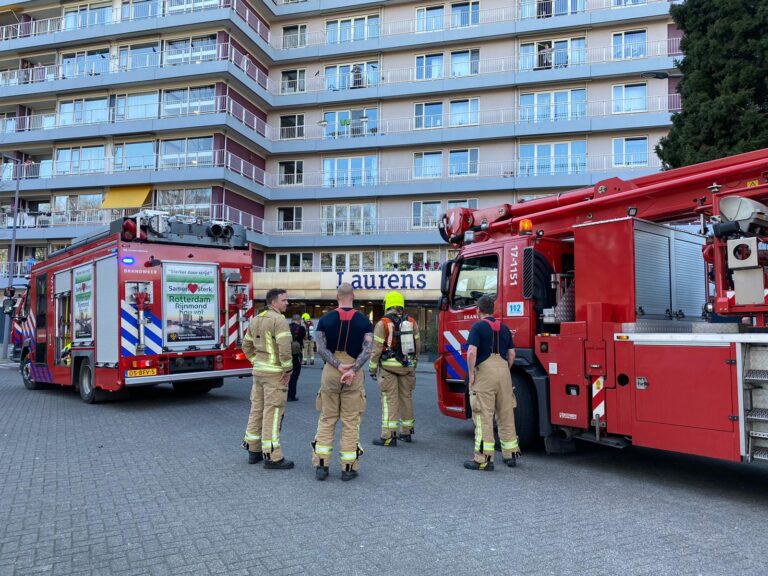 Brand in wasruimte zorgflat Sinclair Lewisplaats Rotterdam