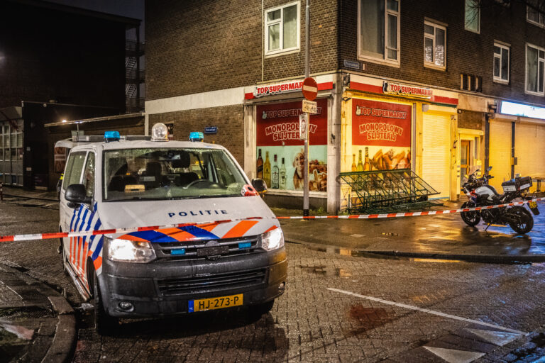 Politie houdt verdachte (21) aan voor beschieting Poolse Supermarkt Franselaan Rotterdam