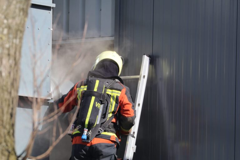 Brand in afzuiginstallatie van timmerfabriek Walserij Noordwijkerhout