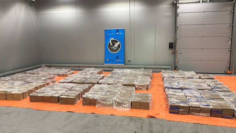 4000 kilo cocaïne onderschept in Rotterdamse Haven