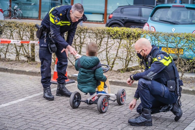 Meerdere bekeuringen bij verkeerscontrole Rotterdam Zevenkamp