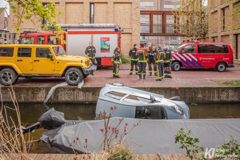 Fileparkeren langs gracht gaat mis Waardgracht Leiden