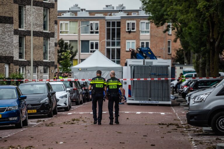 Dode en twee gewonden na schietpartij Parnassia Leggelostraat Den haag