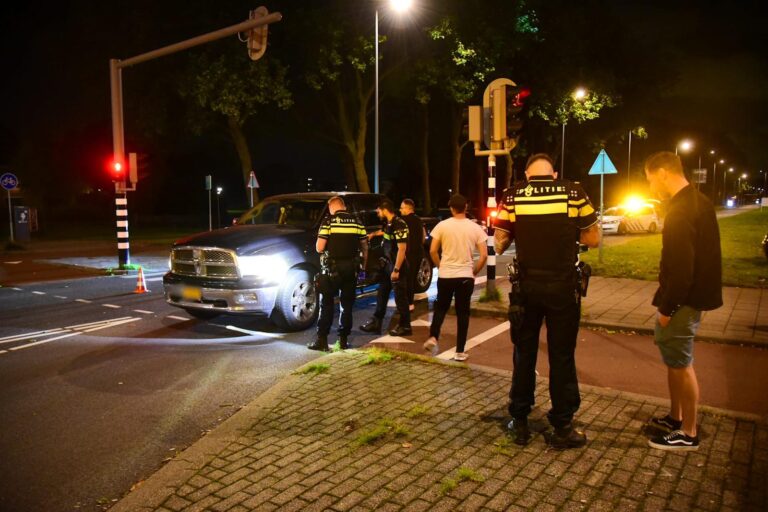 Fietser gewond na aanrijding op Spinozaweg Rotterdam