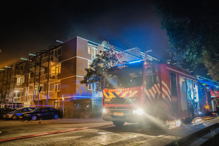 Felle brand in woning Feijenoordkade Rotterdam