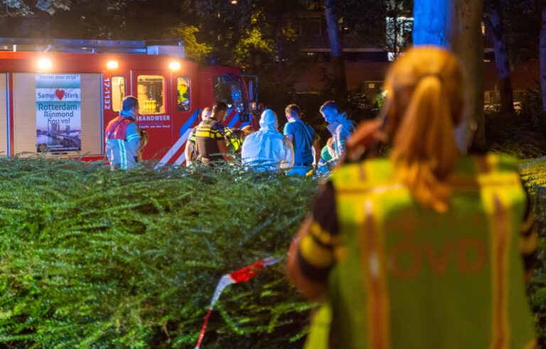 Man raakt zwaargewond na schietpartij Valeriusrondeel Capelle aan den IJssel