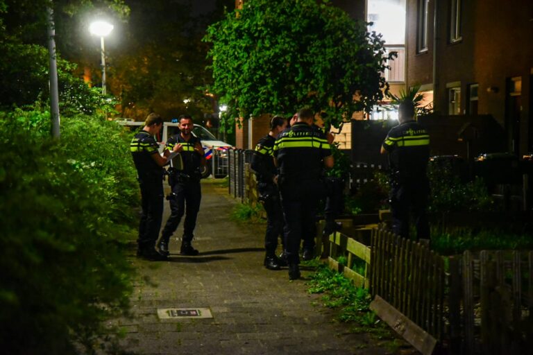 Man gewond na overval op woning Fakkelgras Spijkenisse