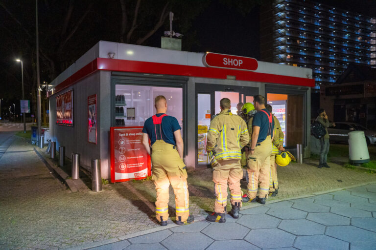 Mistgenerator doet brandweer uitrukken voor brand Oosterlengte Capelle aan den IJssel