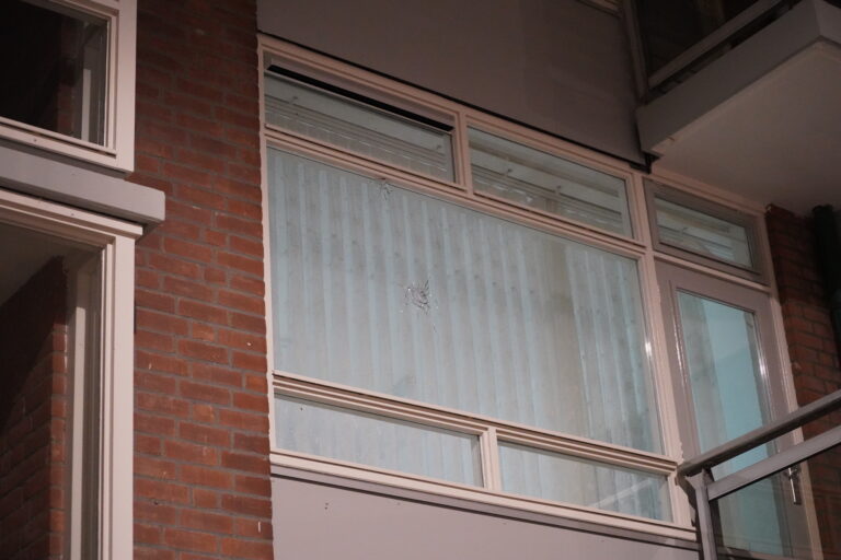 Woning beschoten Persoonsdam Rotterdam
