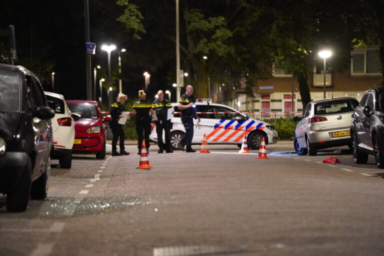Man beschoten na ruzie op straat West-Varkenoordseweg Rotterdam