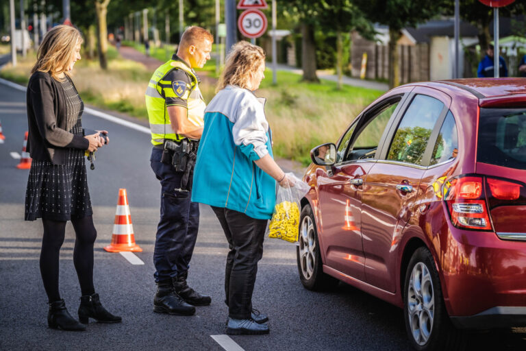 23 snelheidsovertredingen en negen bestuurders onder invloed gepakt bij controle Prins Alexanderlaan Rotterdam