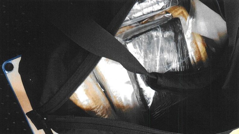 Drugspanden opgerold en meerdere aanhoudingen aan Mijnsherenlaan in Rotterdam