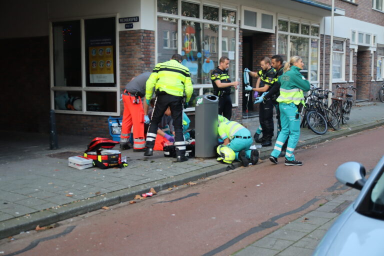 Jonge vrouw ernstig gewond na val uit raam Strevelsweg Rotterdam