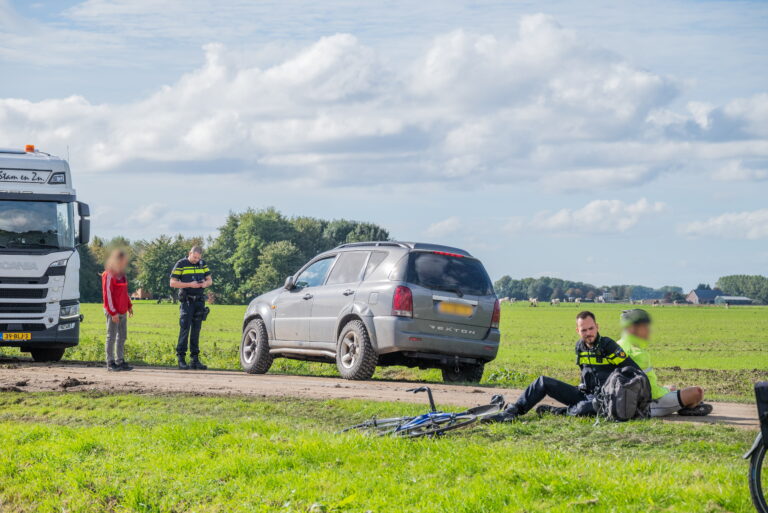 Wielrenner gewond na aanrijding met auto Ramshilseweg Zuidland