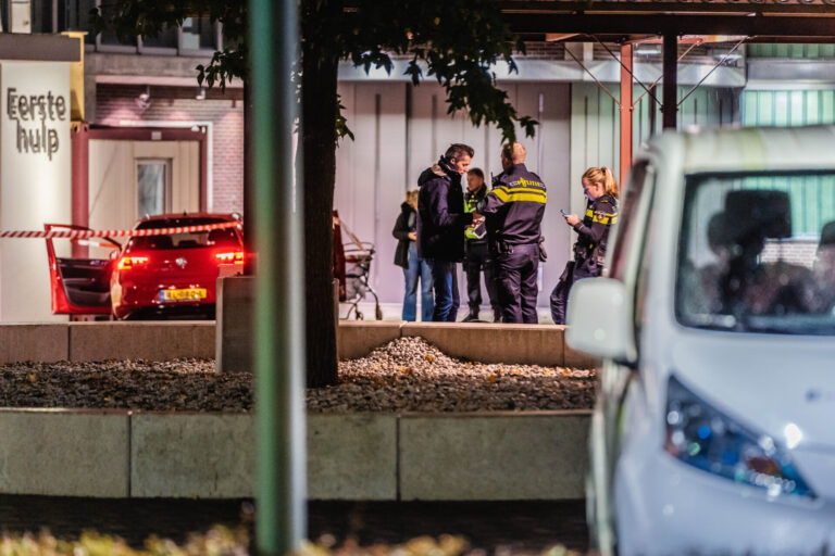 Dode (20) na schietpartij Schiltmanstraat Rotterdam (video)