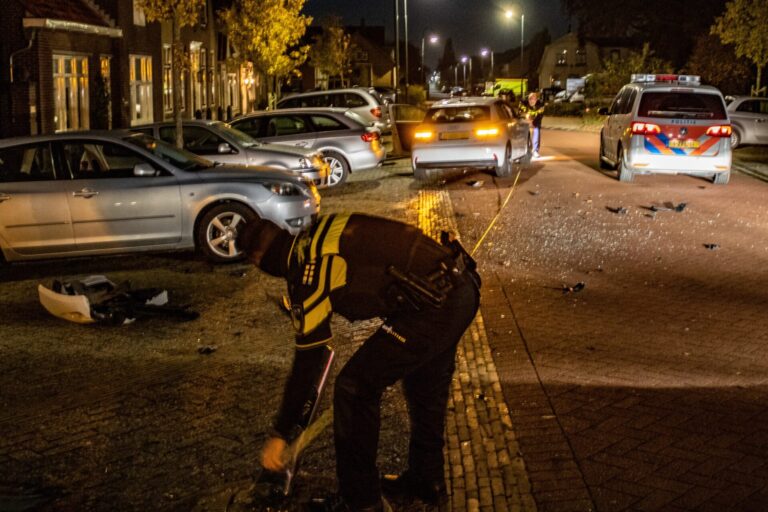 Dronken automobilist richt ravage aan Dorpsstraat Hellevoetsluis