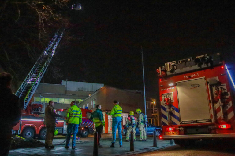 Brand in technische ruimte van verpleeghuis Carnissedreef Rotterdam