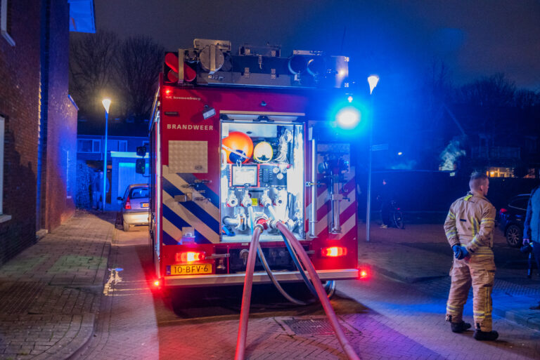 Schuurtje volledig uitgebrand Kerkweg Heenvliet