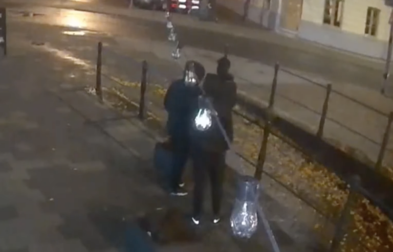 Politie toont beelden van overvallers Lil’ Kleine, horloge van ruim een ton nog niet terecht