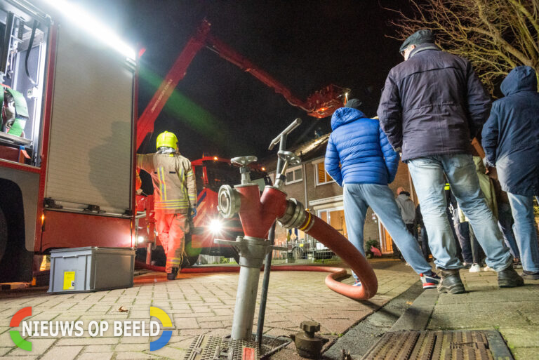 Brandweer rukt uit voor schoorsteenbrand Mr P S Gerbrandystraat Zuidland