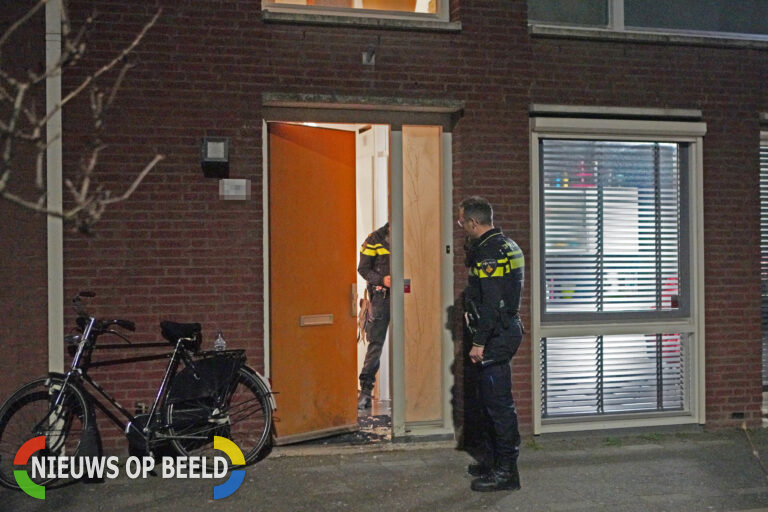 Eerder beschoten woning beschadigd door zwaar vuurwerk Hoflaan Vlaardingen
