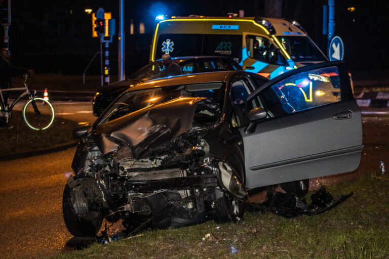 Ravage na ongeluk Churchillweg Schiedam